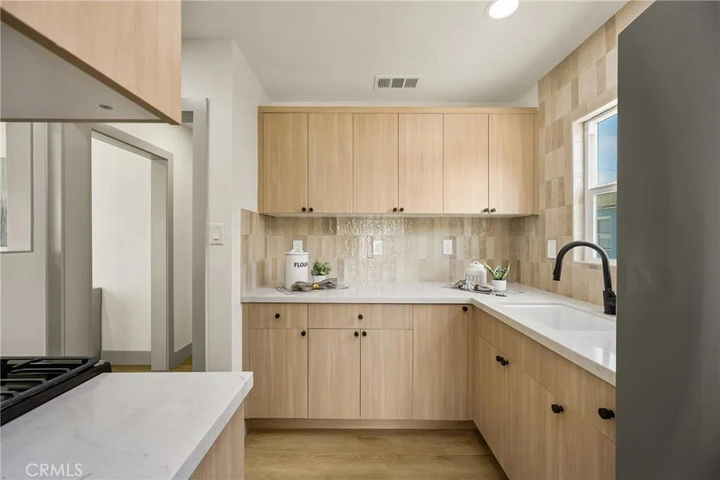 2510 Termino, Long Beach, California 90815 home-pic-25
