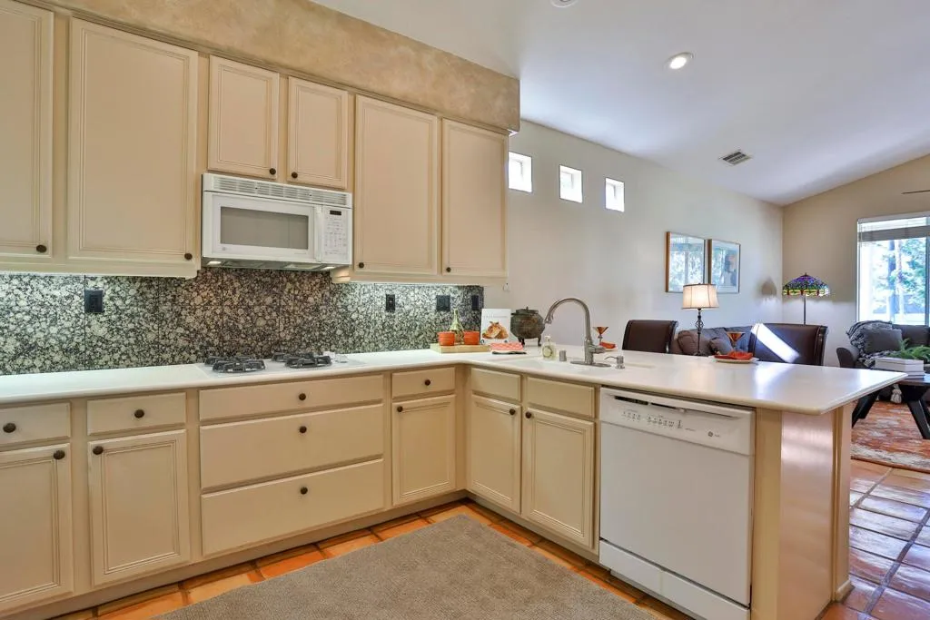 42451 Saladin Drive, Palm Desert, California 92211 home-pic-7