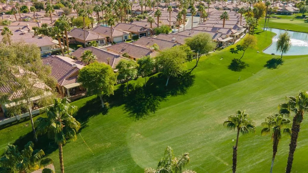 42451 Saladin Drive, Palm Desert, California 92211 home-pic-19