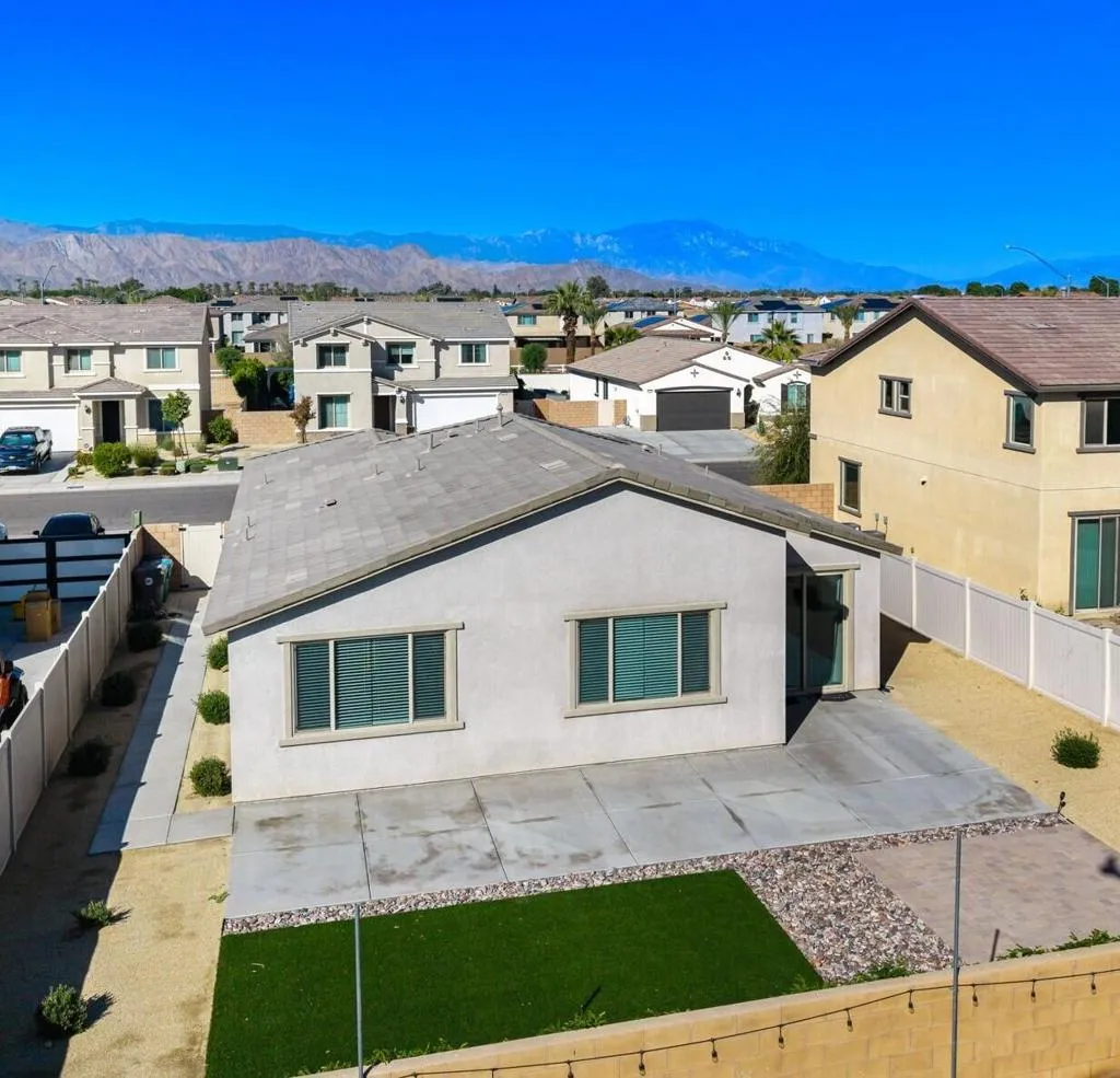50252 Paseo Barcelona, Coachella, California 92236 home-pic-18