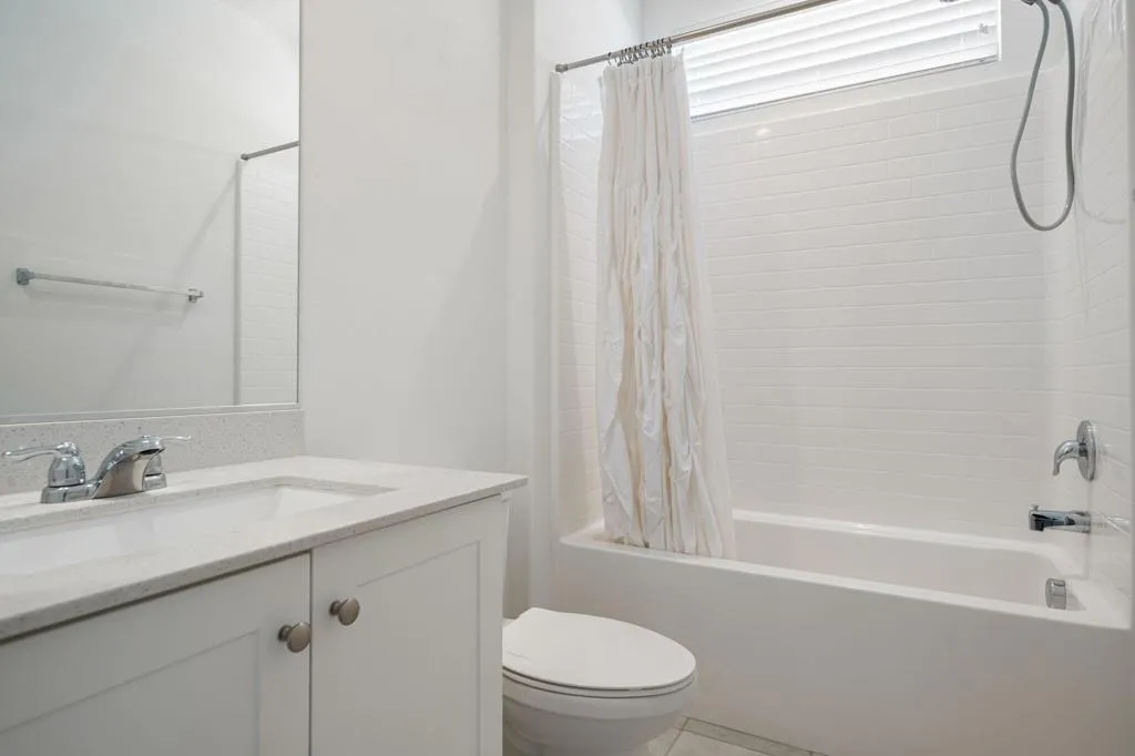 50252 Paseo Barcelona, Coachella, California 92236 home-pic-13
