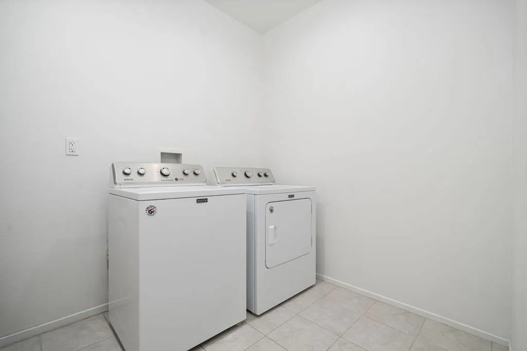 50252 Paseo Barcelona, Coachella, California 92236 home-pic-14