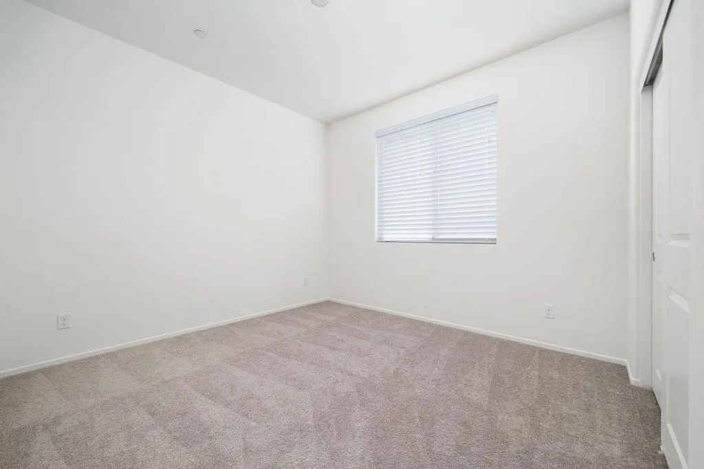 50252 Paseo Barcelona, Coachella, California 92236 home-pic-12