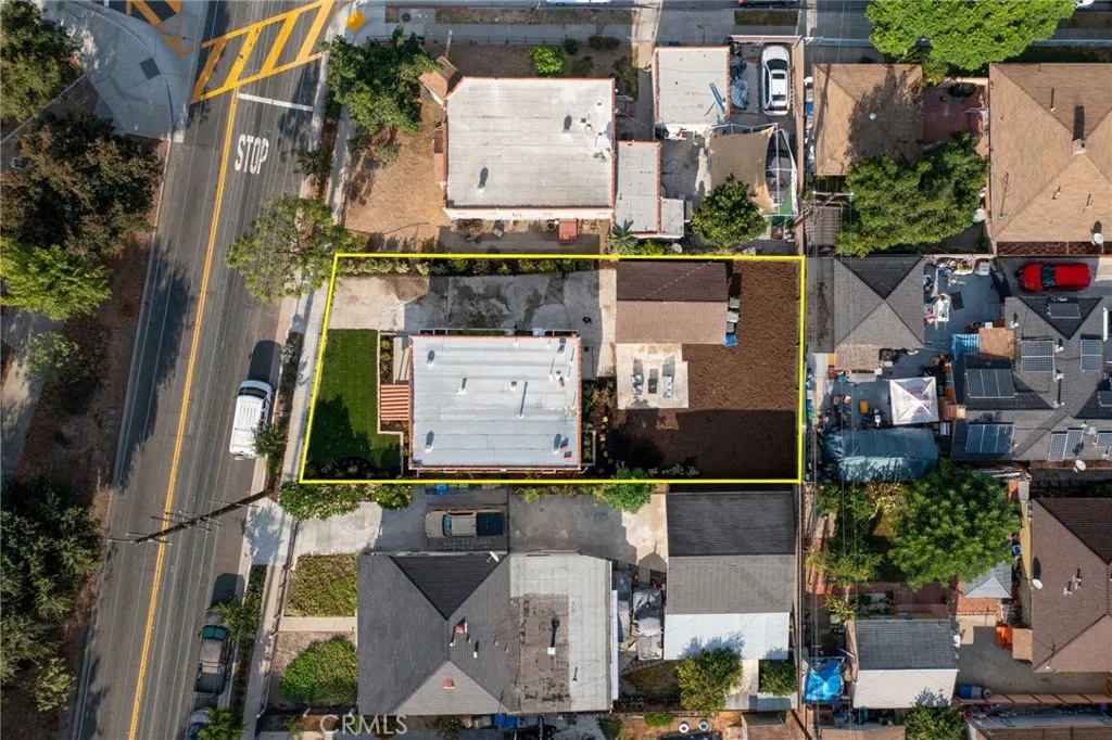 3685 Fernwood, Lynwood, California 90262 home-pic-23