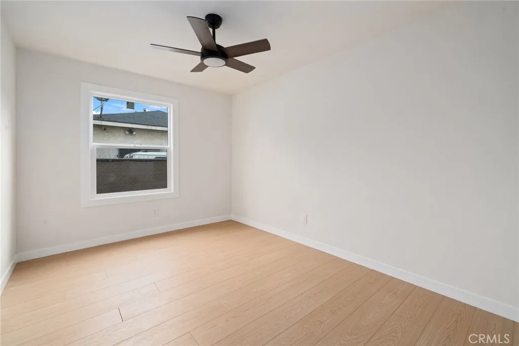 3685 Fernwood, Lynwood, California 90262 home-pic-15