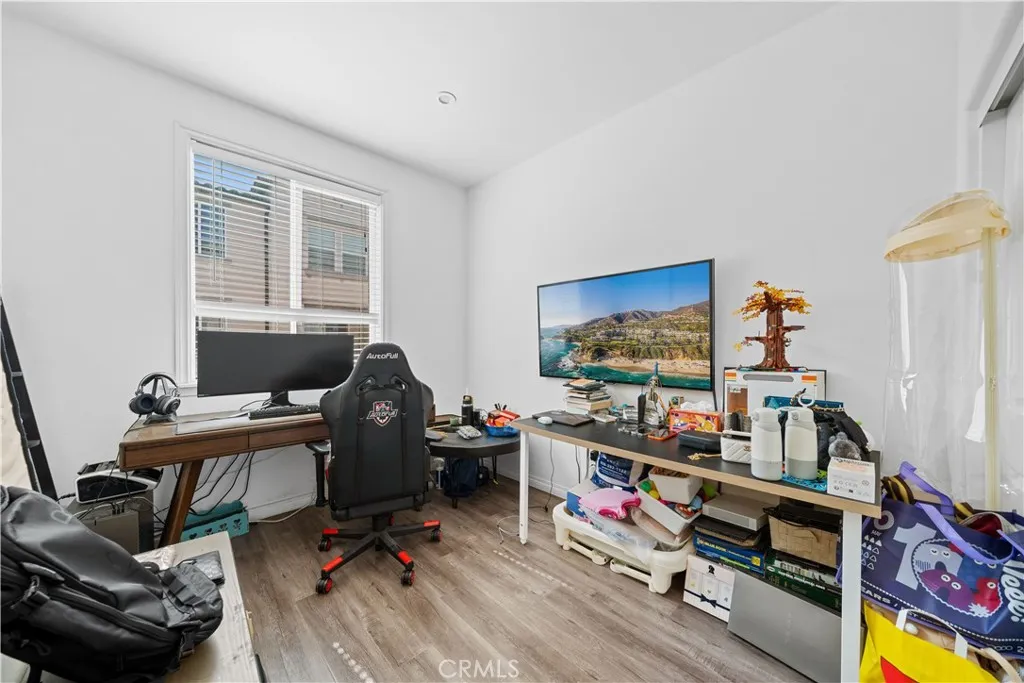 1118 Calle Montana, Montebello, California 90640 home-pic-19