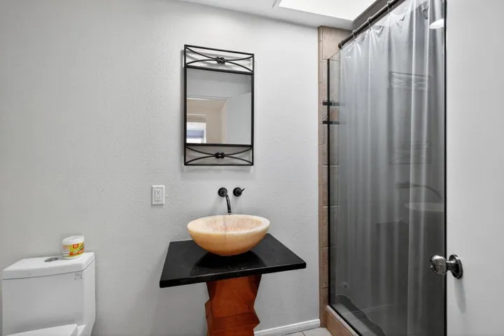bath 3