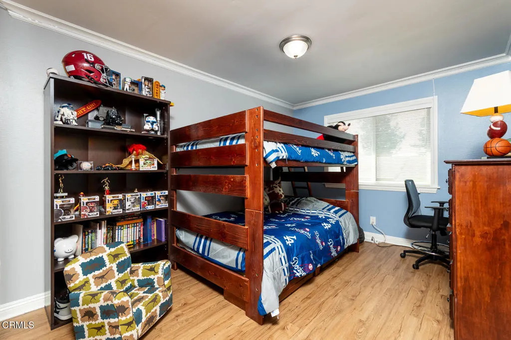 842 E Pepper Tree Drive, Azusa, California 91702 home-pic-33