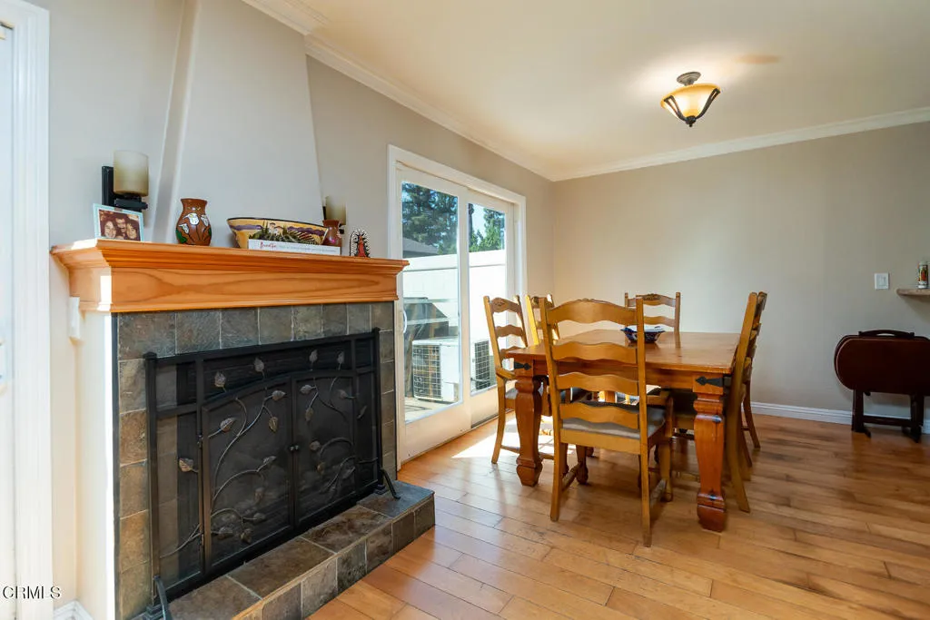 842 E Pepper Tree Drive, Azusa, California 91702 home-pic-8