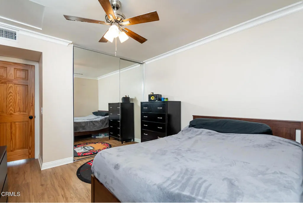 842 E Pepper Tree Drive, Azusa, California 91702 home-pic-23