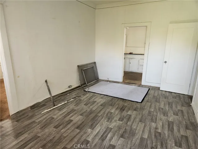 3020 W 12th, Los Angeles, California 90006