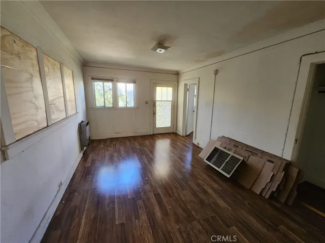 3020 W 12th, Los Angeles, California 90006