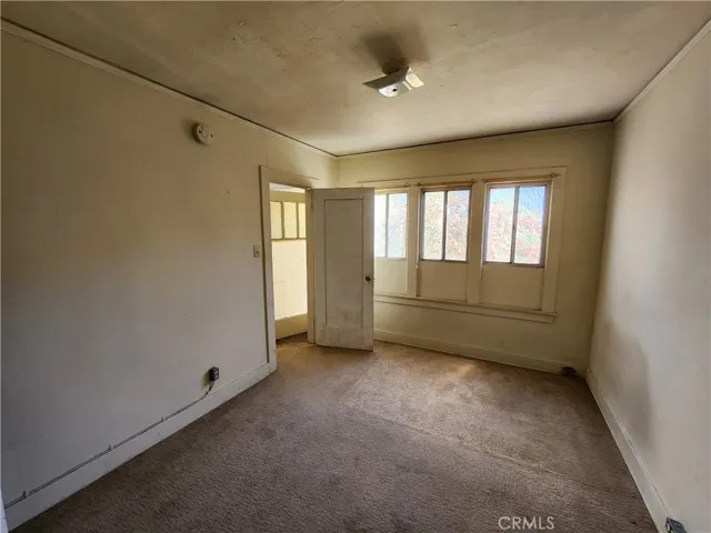 3020 W 12th, Los Angeles, California 90006