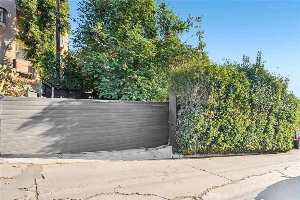 1726 N Occidental, Silver Lake, California 90026 home-pic-2