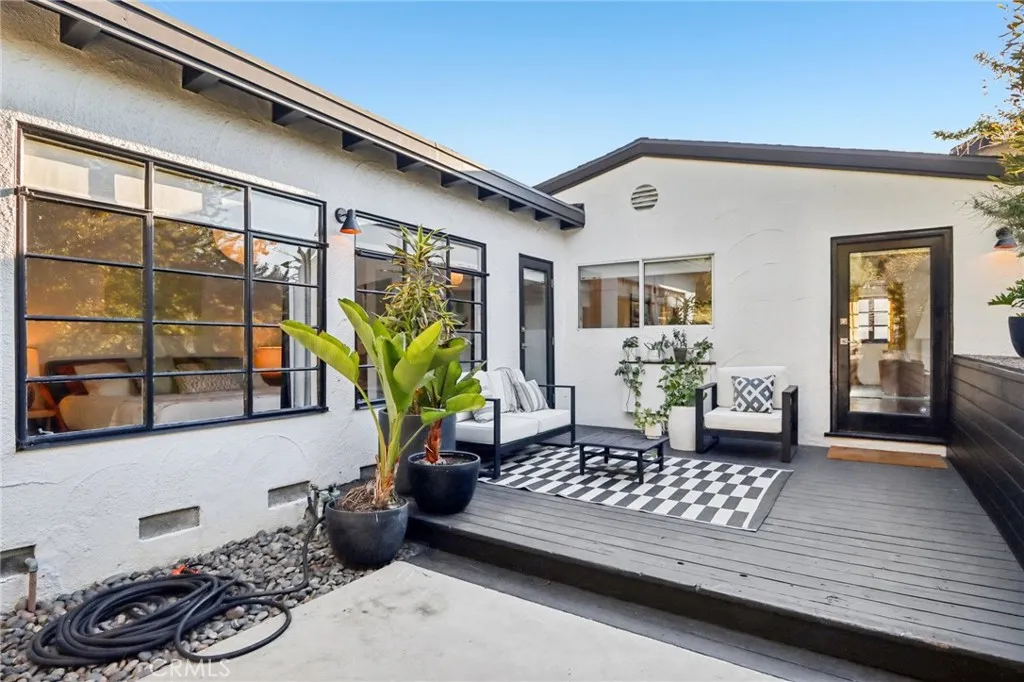 1726 N Occidental, Silver Lake, California 90026 home-pic-34