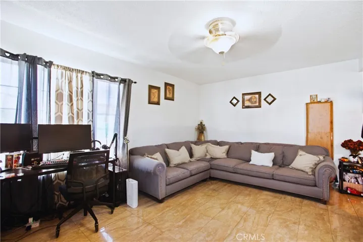 4623 Compton Blvd, Compton, California 90221