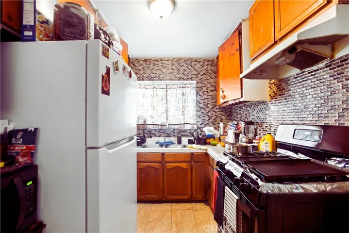 4623 Compton Blvd, Compton, California 90221