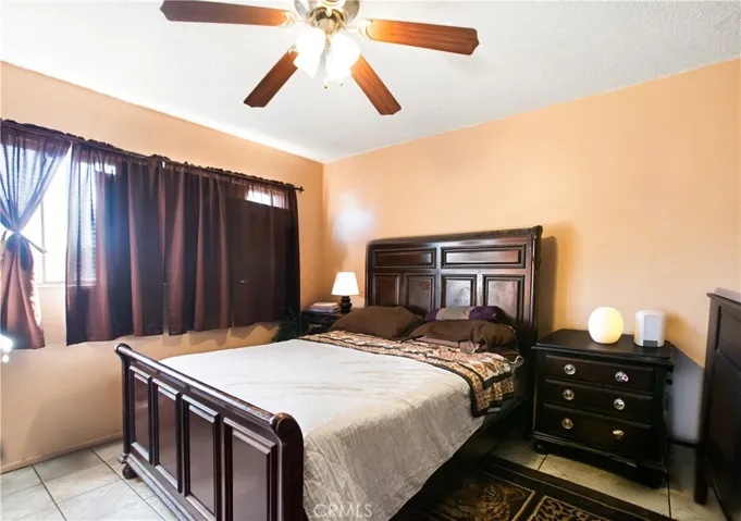 4623 Compton Blvd, Compton, California 90221
