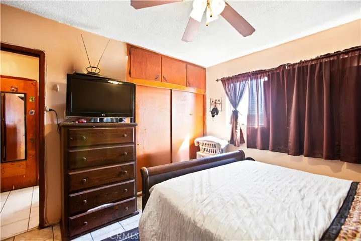 4623 Compton Blvd, Compton, California 90221