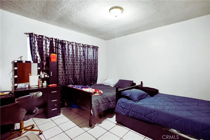 4623 Compton Blvd, Compton, California 90221