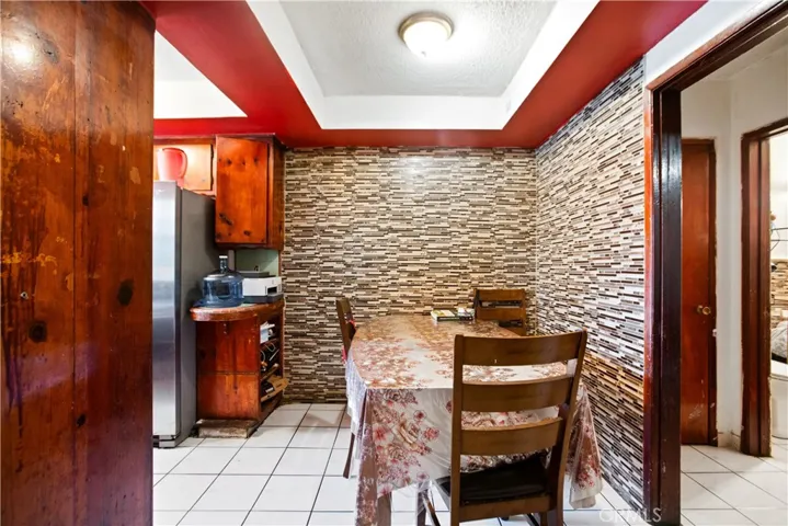 4623 Compton Blvd, Compton, California 90221