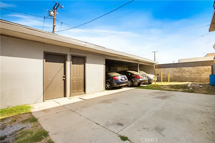 4623 Compton Blvd, Compton, California 90221