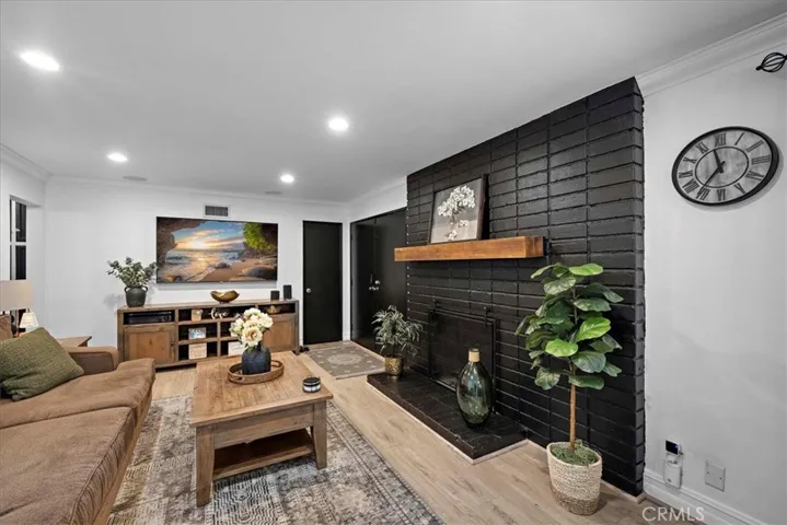 6932 San Joaquin, Buena Park, California 90620
