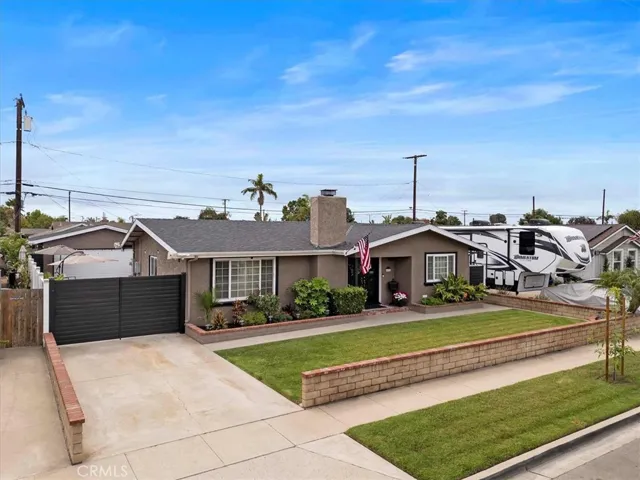 6932 San Joaquin, Buena Park, California 90620