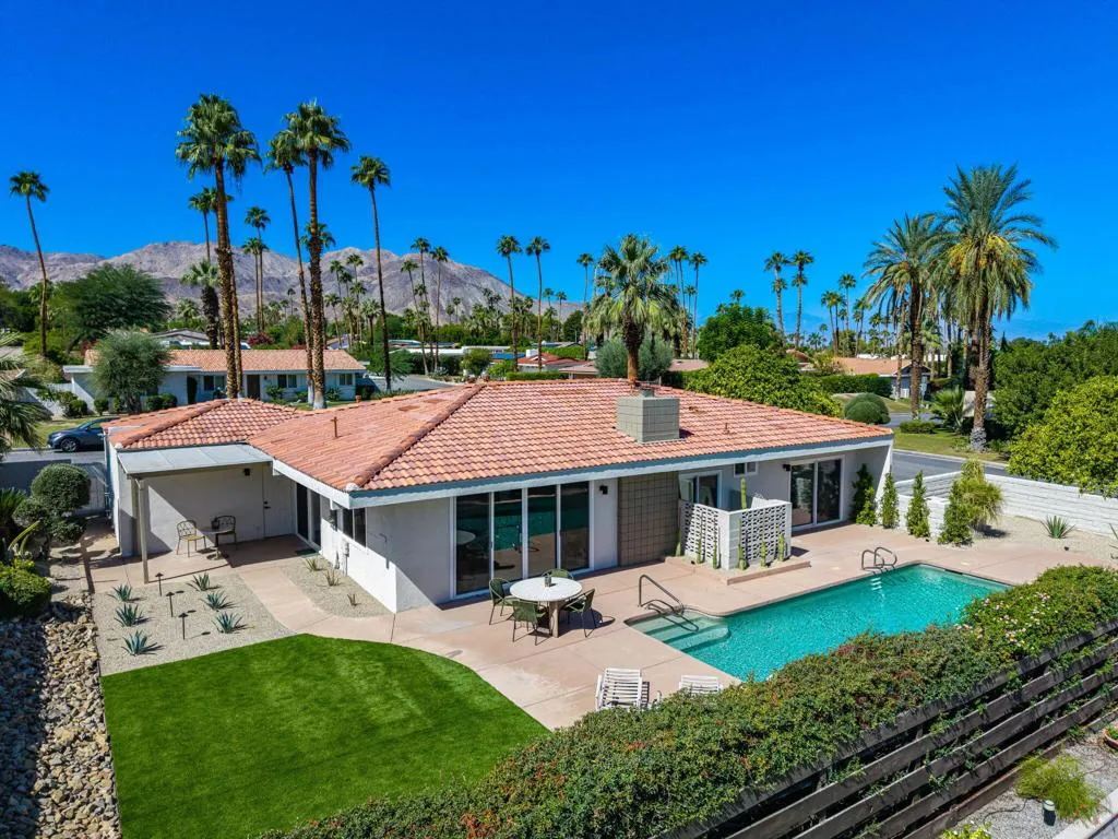 47860 Moon Lane, Palm Desert, California 92260 home-pic-4