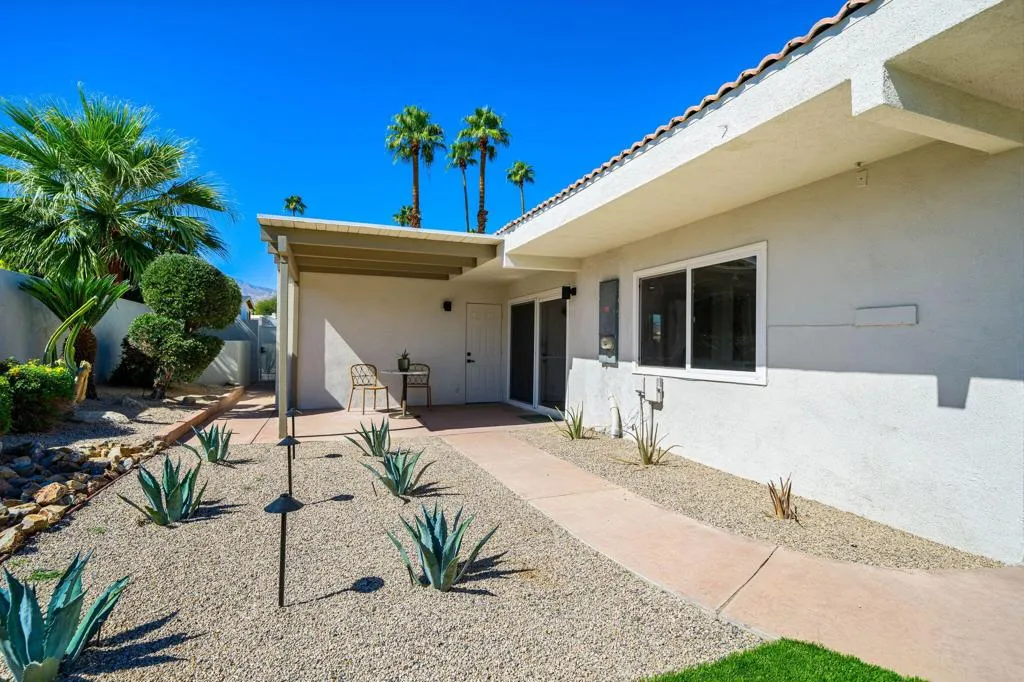 47860 Moon Lane, Palm Desert, California 92260 home-pic-26