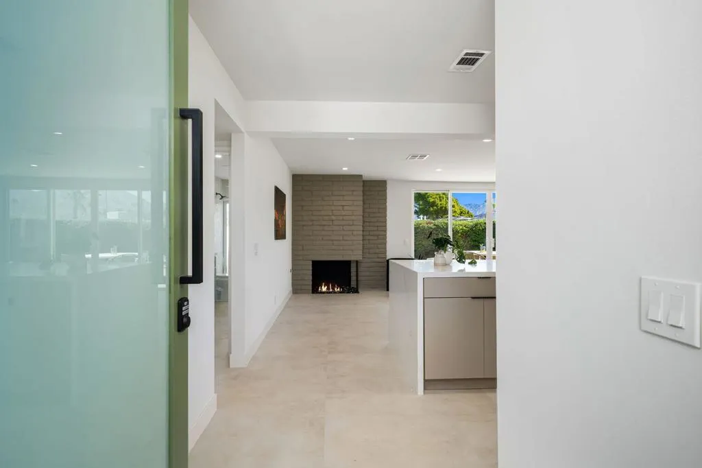 47860 Moon Lane, Palm Desert, California 92260 home-pic-8