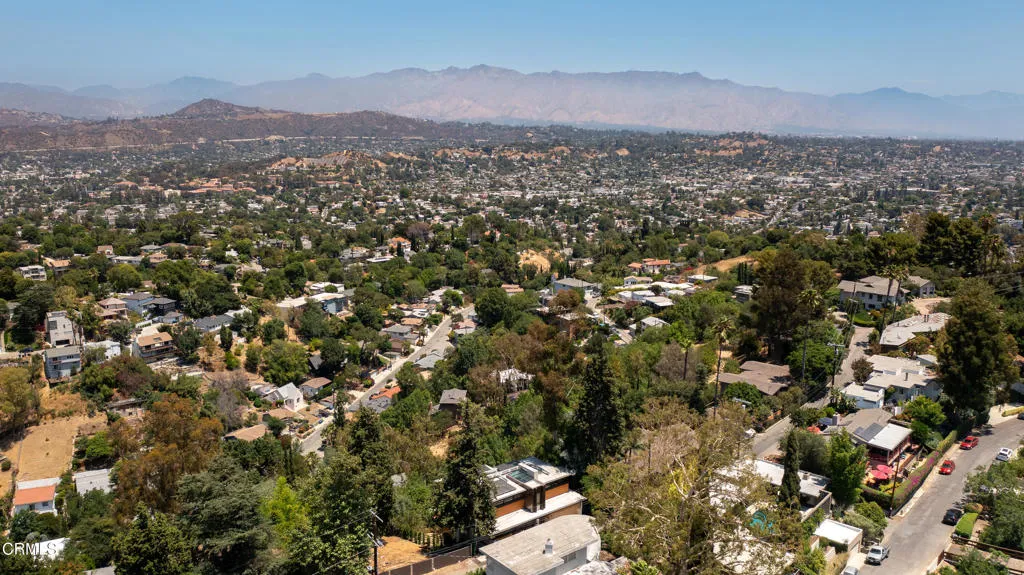 4209 Sea View Lane, Los Angeles, California 90065 home-pic-55