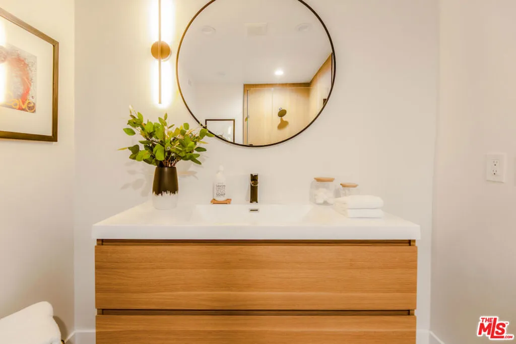 8921 Appian Way, Los Angeles, California 90046 home-pic-31