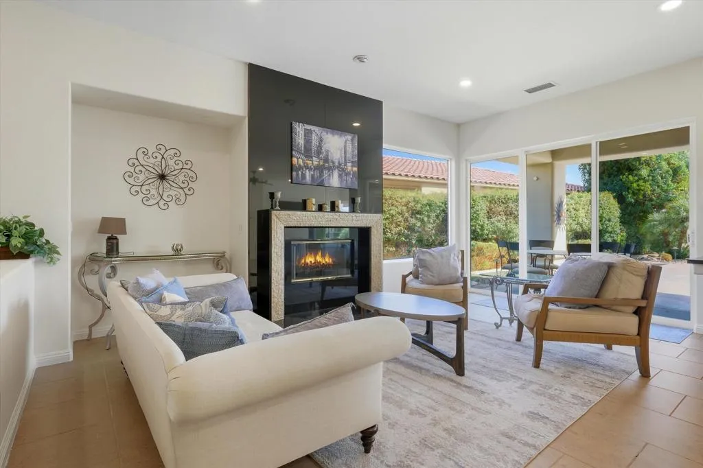 55340 Southern, La Quinta, California 92253 home-pic-8