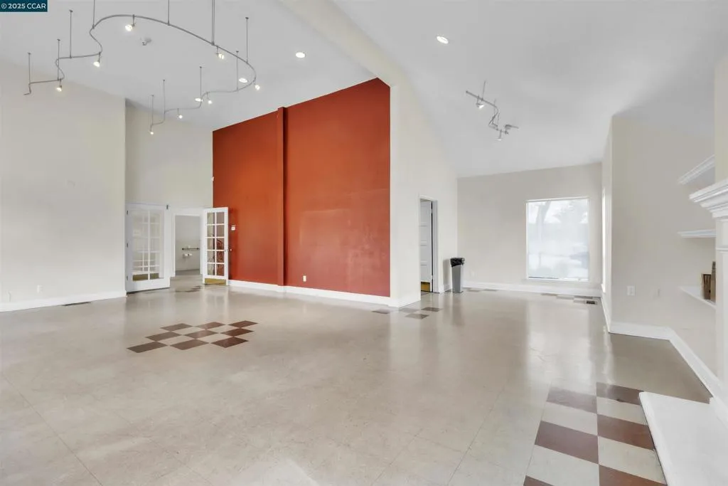 29583 Vanderbilt Street 310, Hayward, California 94544 home-pic-19
