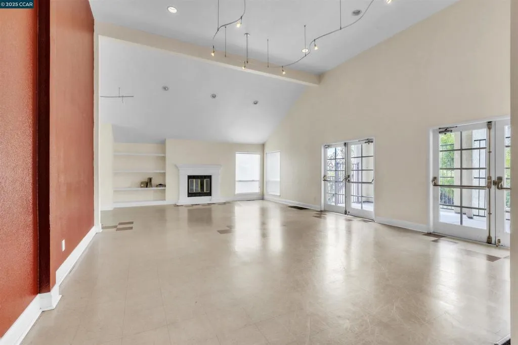 29583 Vanderbilt Street 310, Hayward, California 94544 home-pic-18