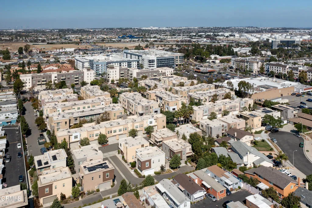 694 Colorado Circle, Carson, California 90745 home-pic-28