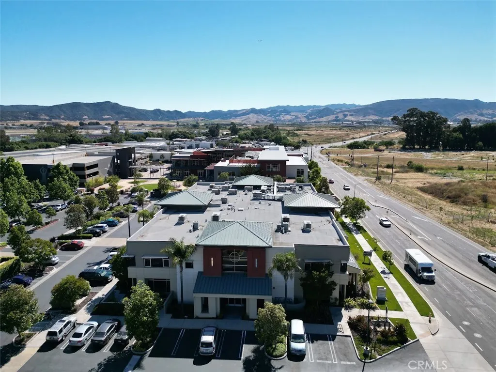 689 Tank Farm, San Luis Obispo, California 93401 — photo 5