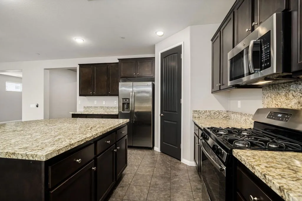 82750 Chaplin Court, Indio, California 92201 home-pic-21