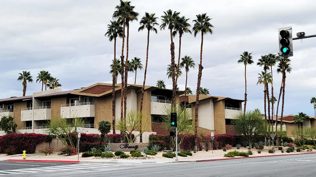467 S Calle El Segundo D20, Palm Springs, California 92282 home-pic-45