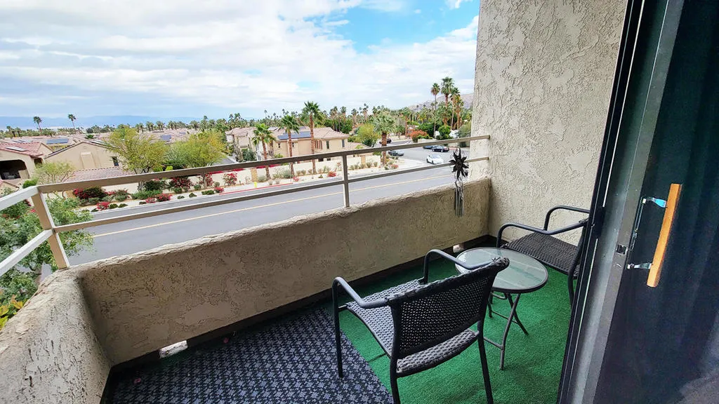 467 S Calle El Segundo D20, Palm Springs, California 92282 home-pic-31