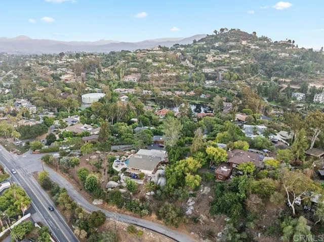9874 Summit Drive, La Mesa, California 91941