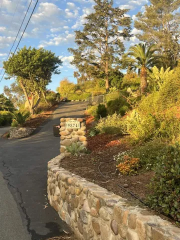 9874 Summit Drive, La Mesa, California 91941