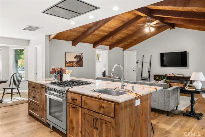 1 Gold Creek Way, Chico, California 95928