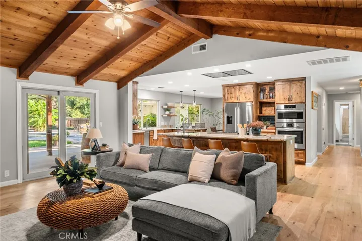 1 Gold Creek Way, Chico, California 95928