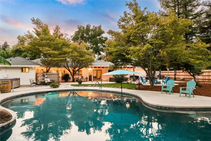 1 Gold Creek Way, Chico, California 95928