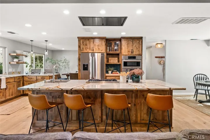 1 Gold Creek Way, Chico, California 95928