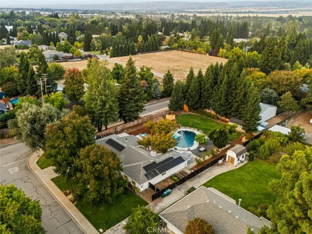 1 Gold Creek Way, Chico, California 95928