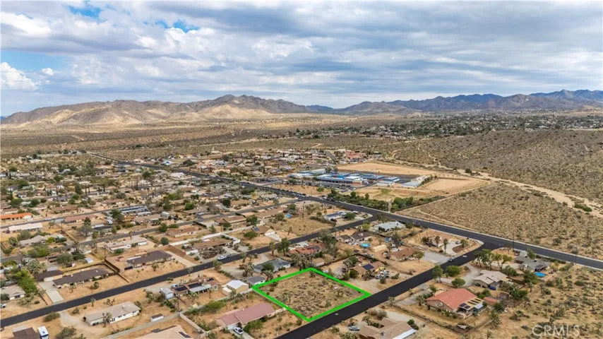 7625 Hilton Avenue, Yucca Valley, California 92284