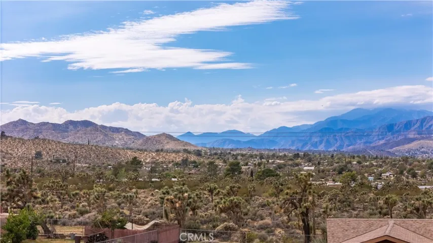 7625 Hilton Avenue, Yucca Valley, California 92284